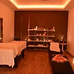 White Palace Hotel